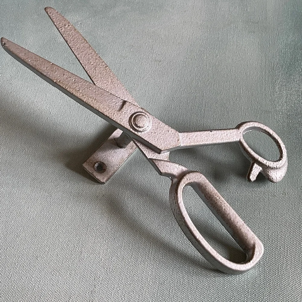 Metal Scissor Shears Coat Hooks